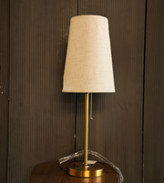 ELEGANT FABRIC SHADE TABLE LAMP