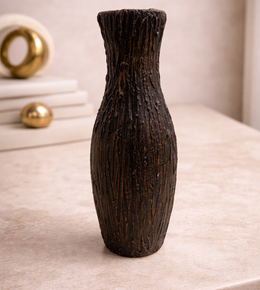 Rustic Noir textured decor vase by Daya Worldwide with a dark, matte finish, suitable for stylish home interior decoration.